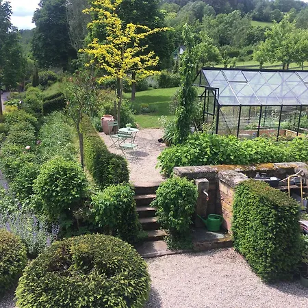 Gaestehaus Altes Forstamt Nyaraló